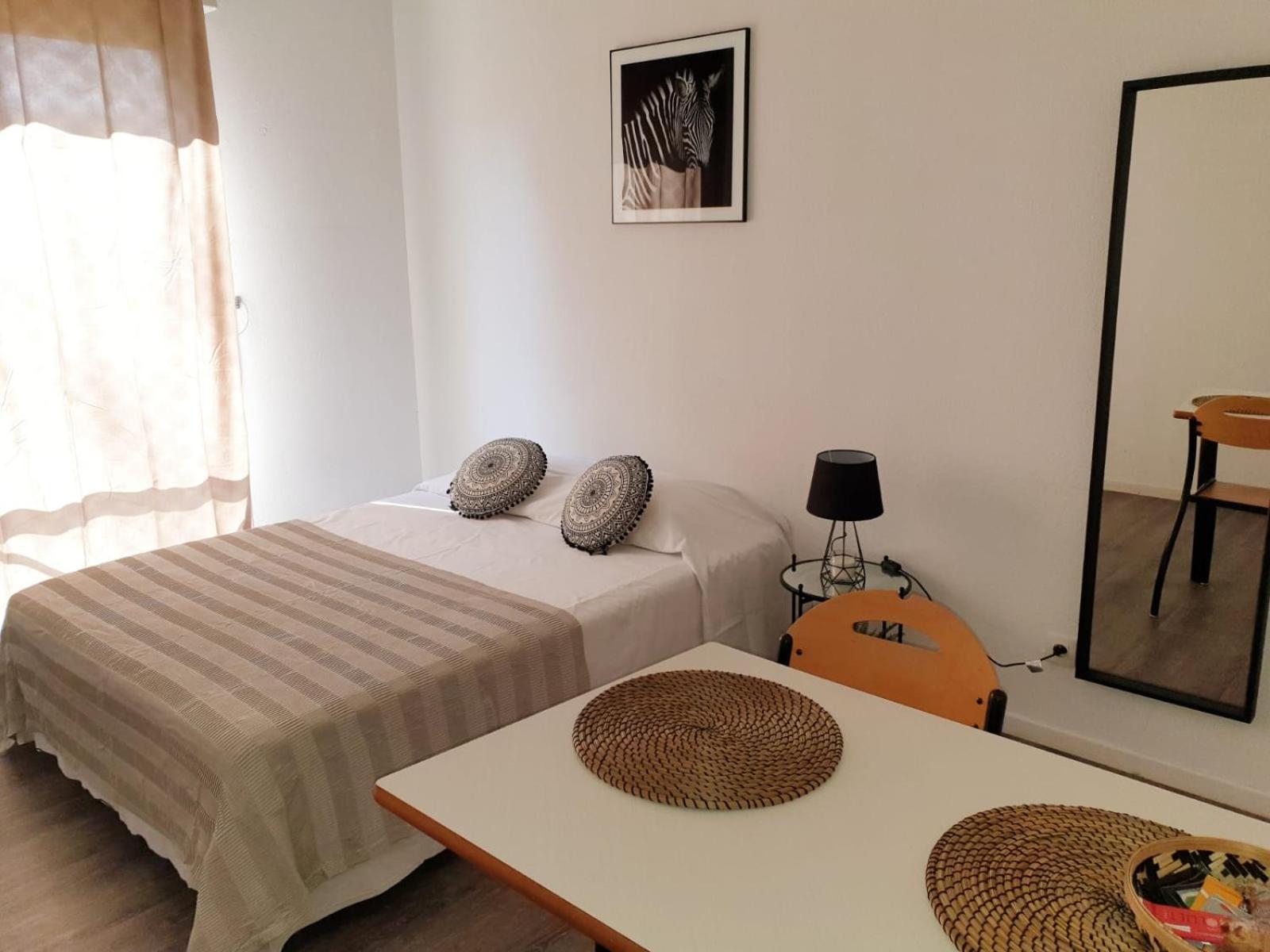 Neoresid - Residence Clos Morlot Dijon Dış mekan fotoğraf